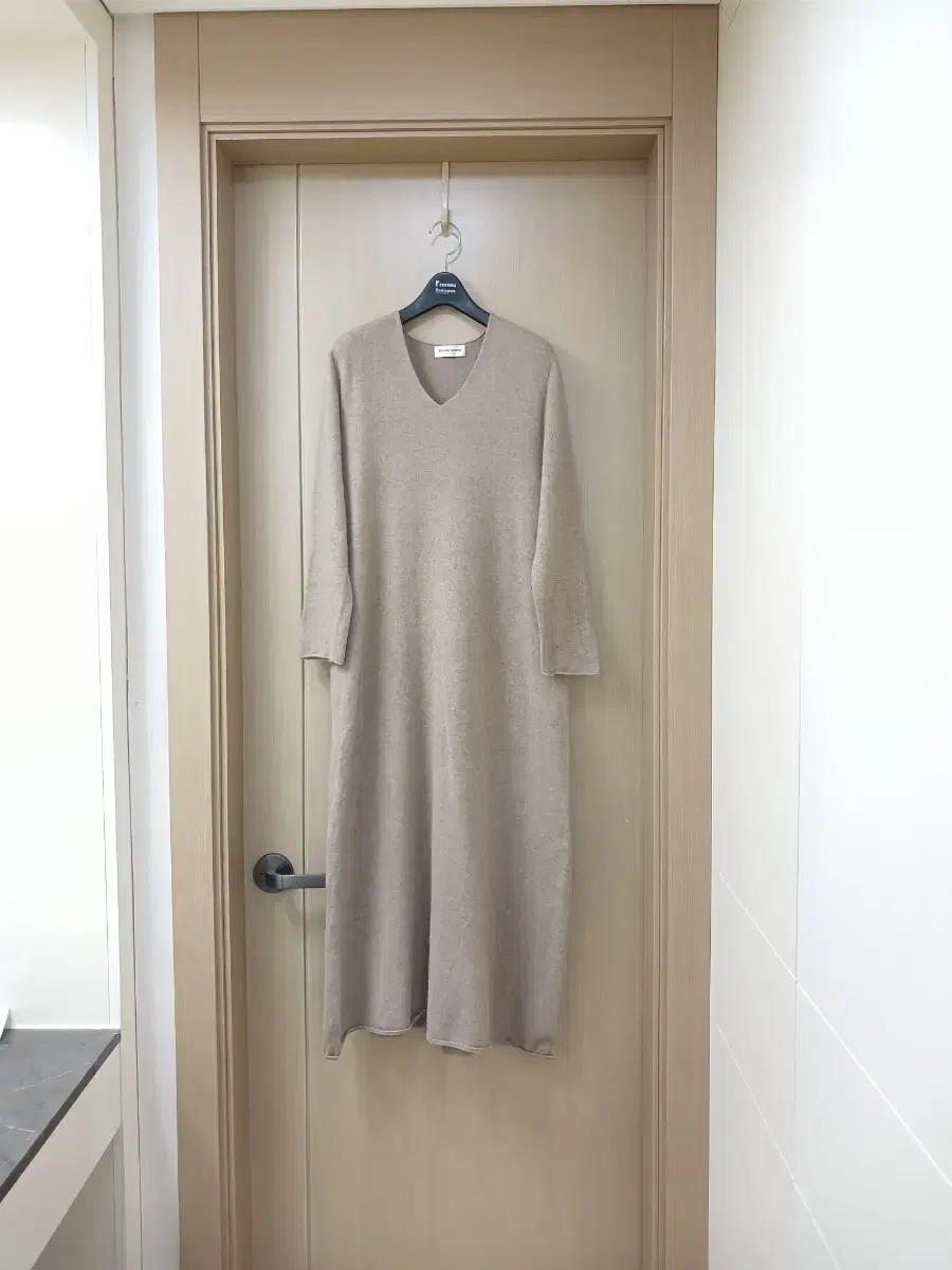 SECOND GROUND 캐시미어울 원피스