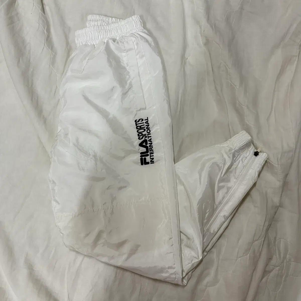 휠라 트레이닝 팬츠 바지