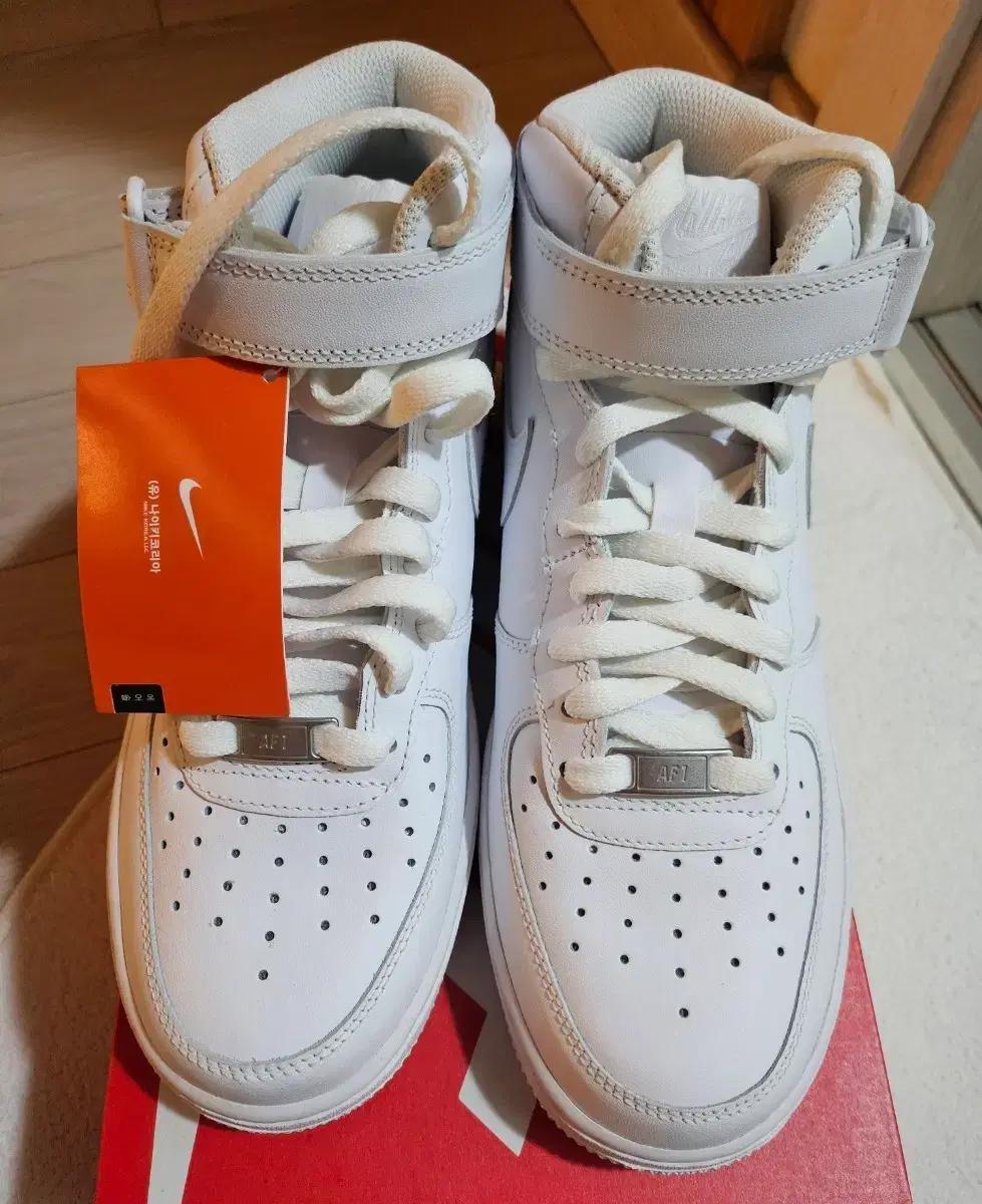 나이키 에어포스1 미드 '07 올백 새상품