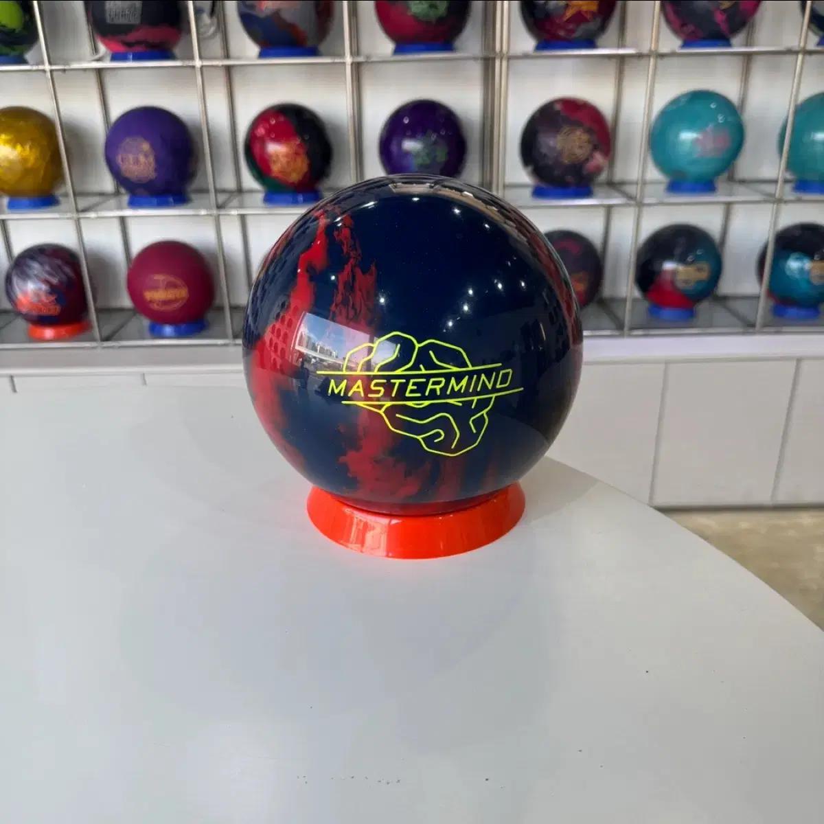 마스터마인드(중고볼링공)(덤리스지공가능)