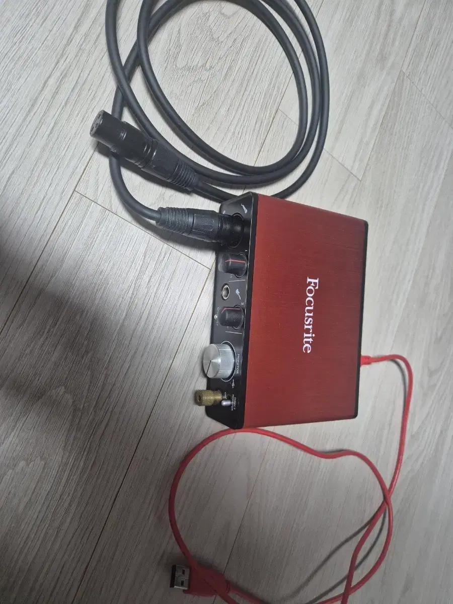 포커스라이트 오디오 인터페이스 Scarlett 솔로