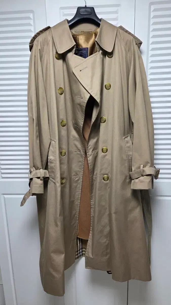 버버리 구형 롱 개버딘 트렌치코트허니컬러(내피포함)105~110