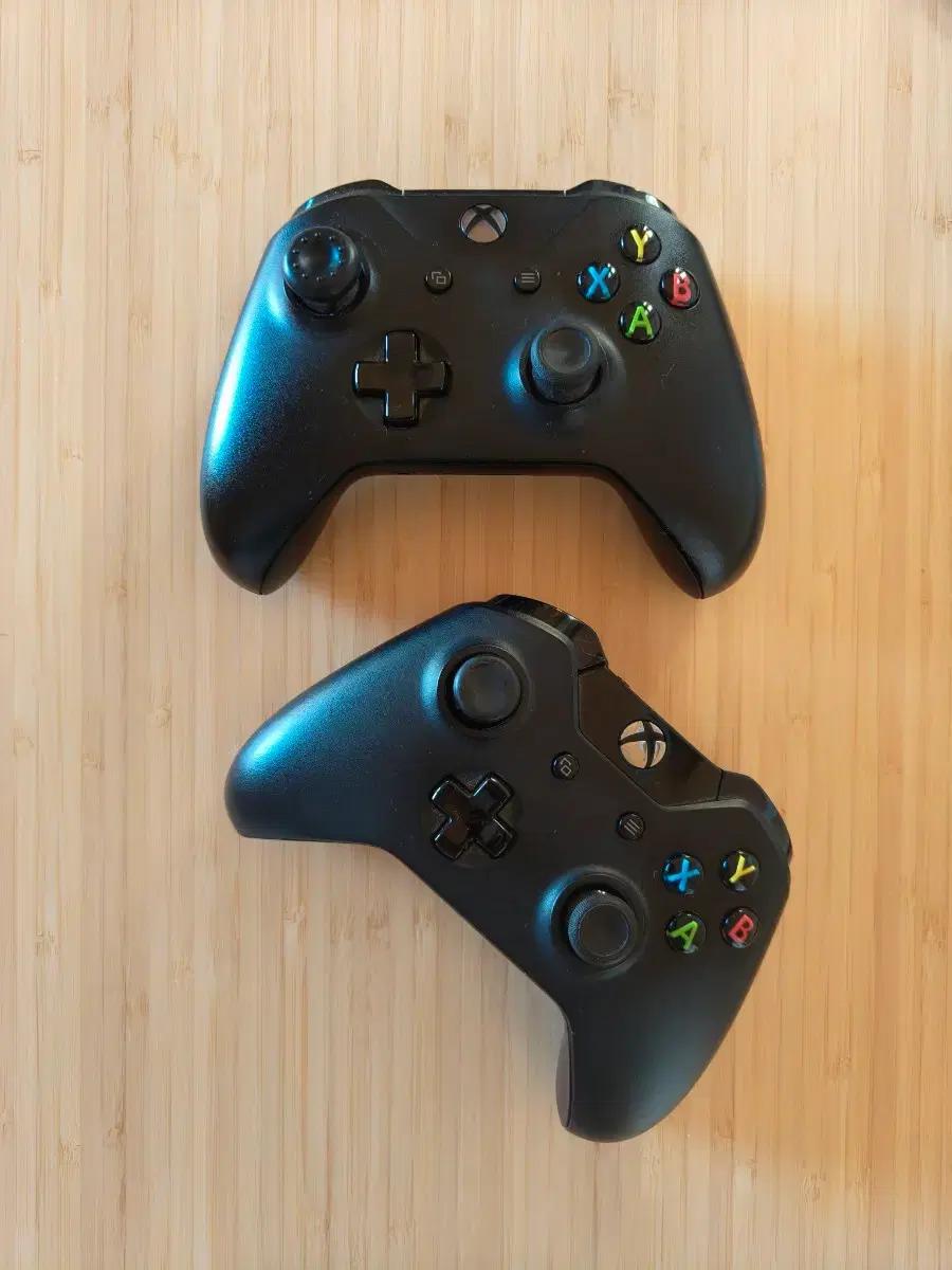 XBOX 정품 블랙 컨트롤러 2개