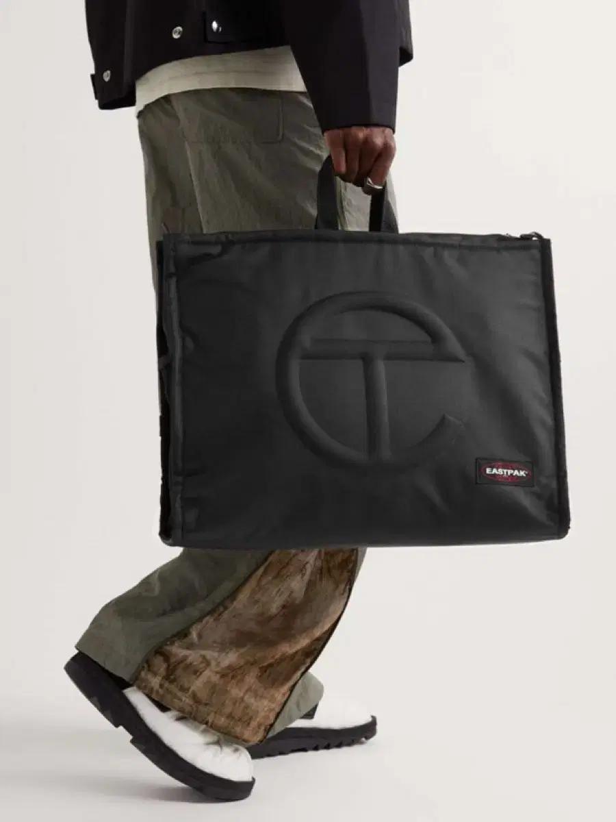 텔파 x 이스트팩 쇼퍼백 블랙 라지