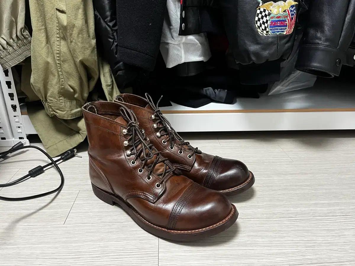 레드윙 아이언레인저 8111 d8