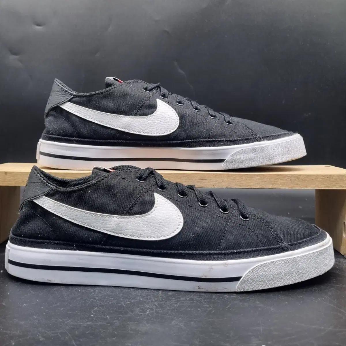 나이키 코트레거시 남성스니커즈280