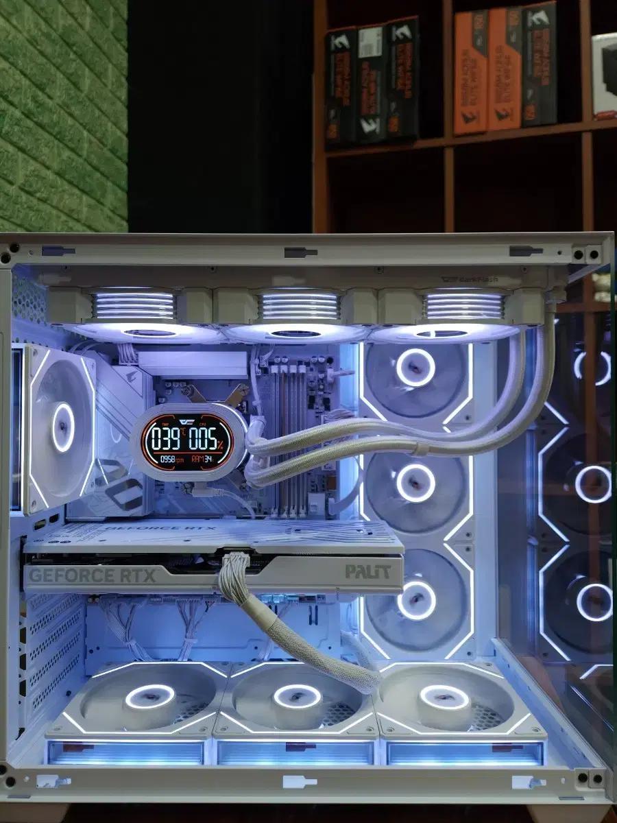 미사용 ) 9800X3D & RTX5070 컴퓨터 판매