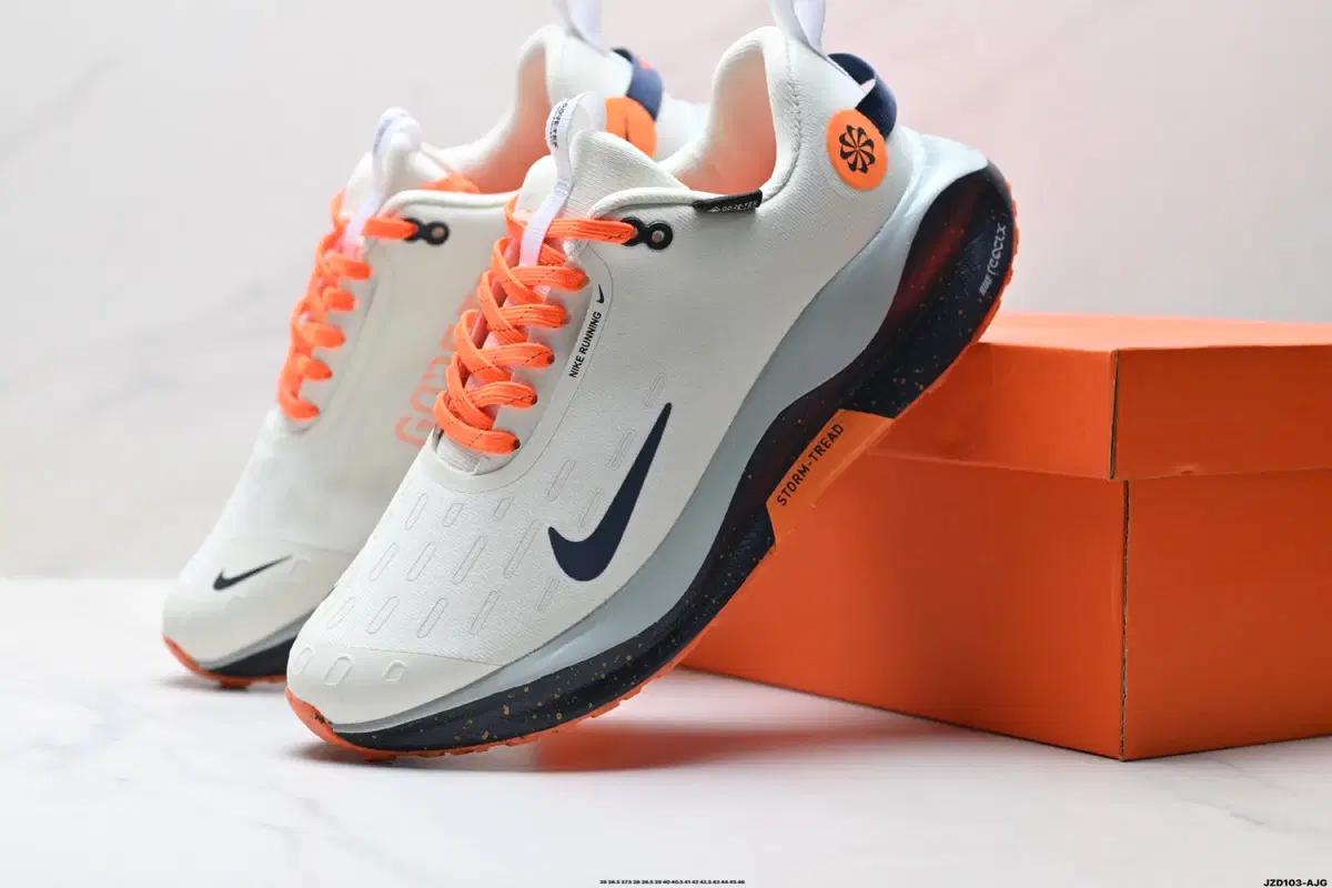 나이키 인피니티 런 4 고어텍스 러닝화 FB2204-002