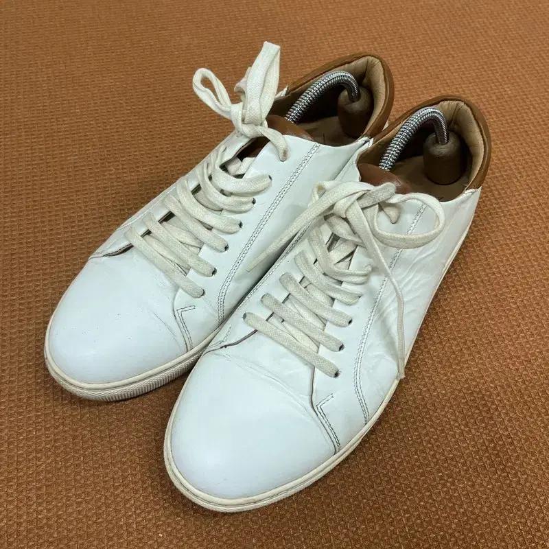 엘칸토 캐주얼 스니커즈 운동화 255 G07677