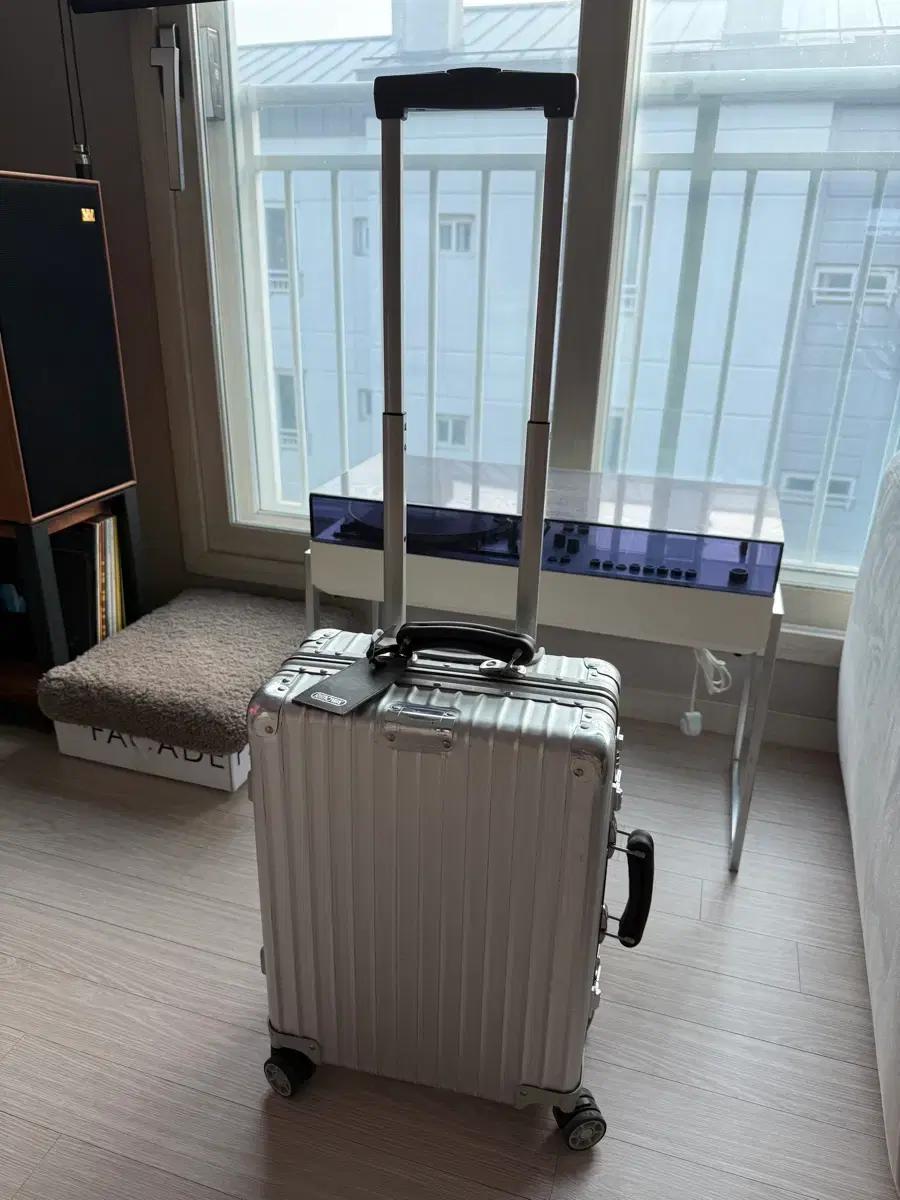 리모와 클래식 기내용 (알루미늄)