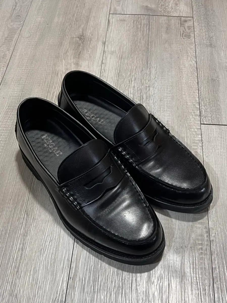 금강제화 리갈 로퍼 255(260-65) 정가 30 거의 새것 반값 판매