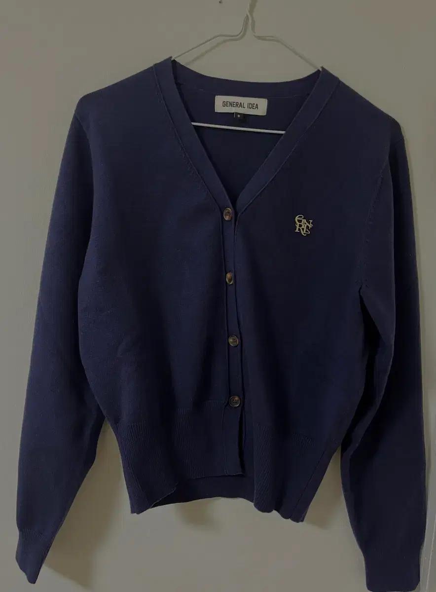 제너럴 아이디어 에센셜 가디건 (navy, s) 판매합니당!