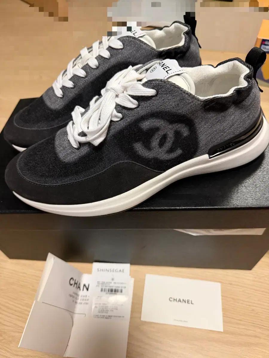 샤넬 블랙 남성 스니커즈 스니커즈