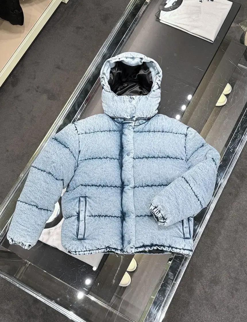 미우미우 청데님 패딩 샤넬 루이비통 프라다 버버리