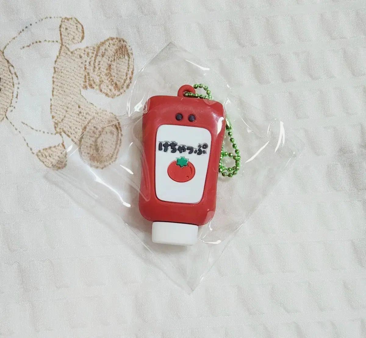 츠부라나 히토미 캡슐토이 푸드 마스코트 케챱 키링 팝니다.
