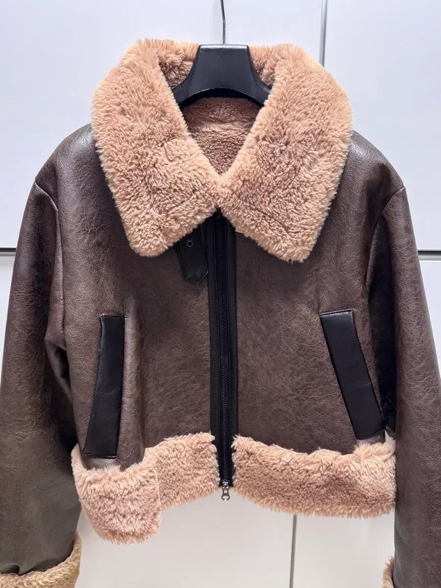 보헤미안 서울 무스탕