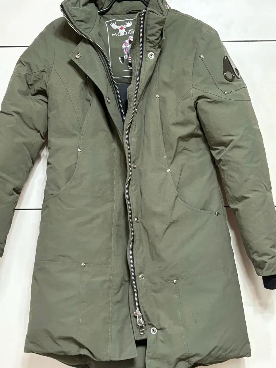 무스너클 패딩 95사이즈