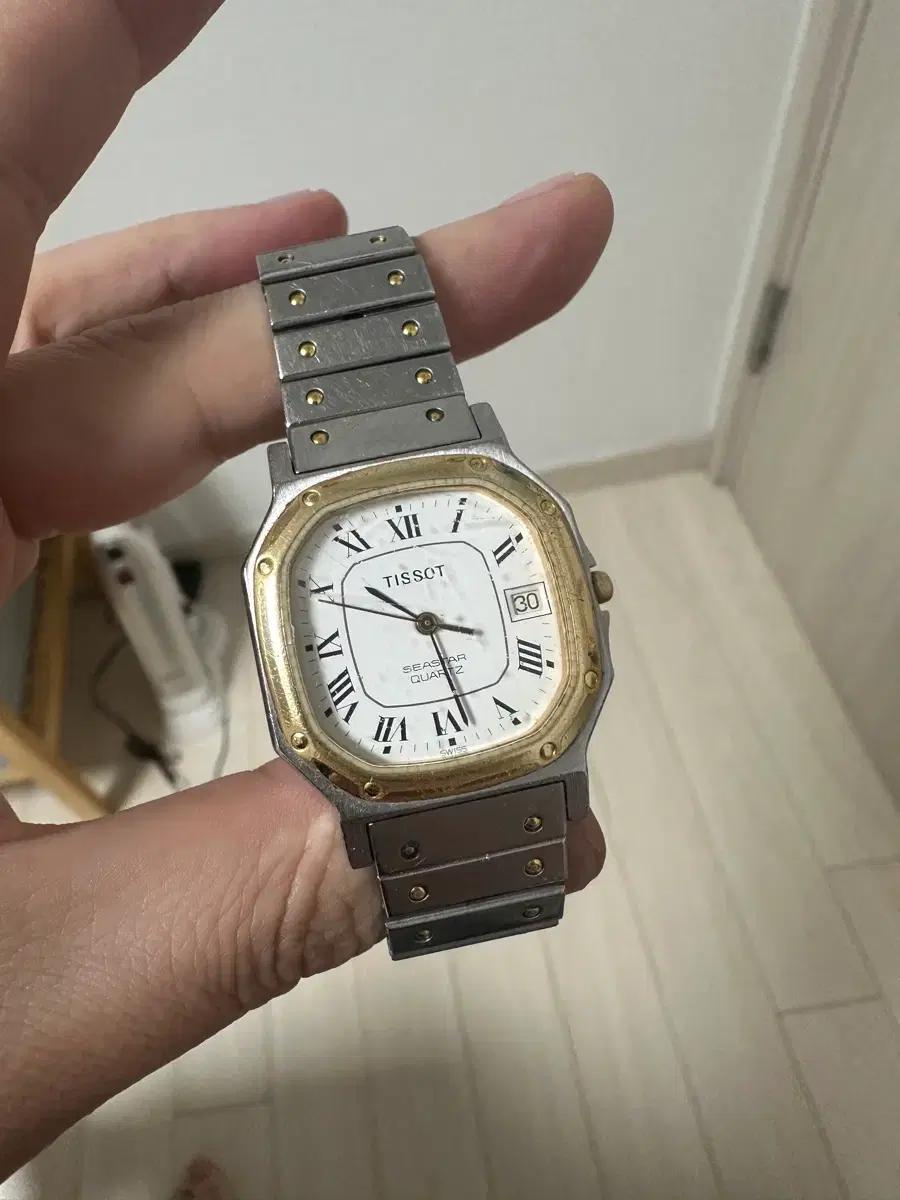 특가)희기 티쏘 빈티지 쿼츠 (산토스 디자인)