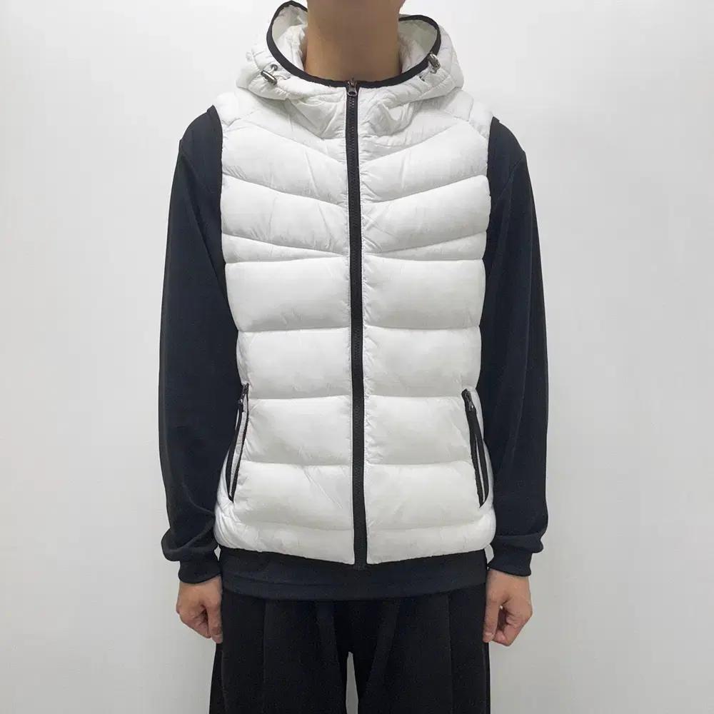 남자 여자 남여공용 다운라이크 퀄팅 후드 경량 패딩조끼 커플 베스트