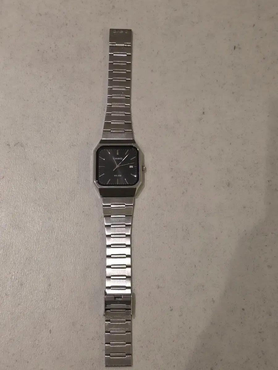 카시오 메탈시계