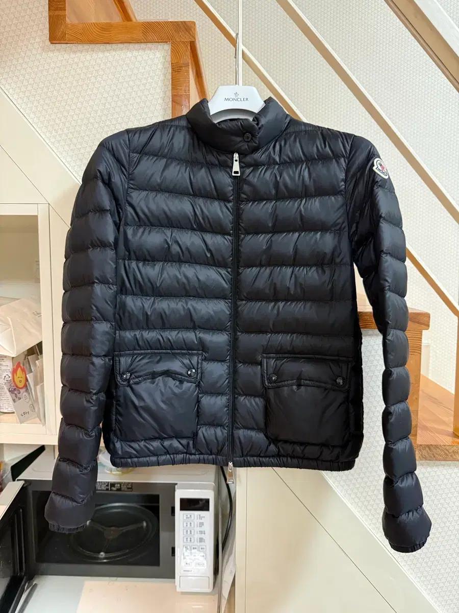 [1] 22 / 23 몽클레어 란스 Lans 패커블 쇼트 경량패딩 블랙