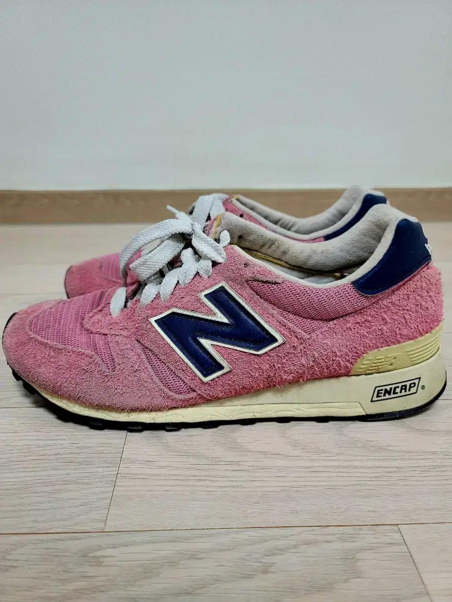 [260] 뉴발란스x에임레온도르 1300 더스티핑크