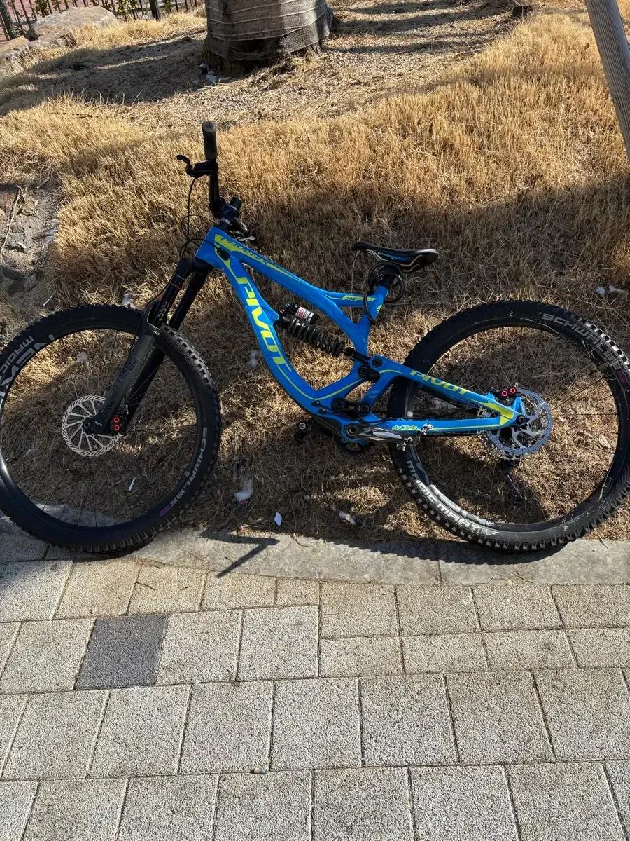 피봇 피닉스 풀카본 풀샥 MTB