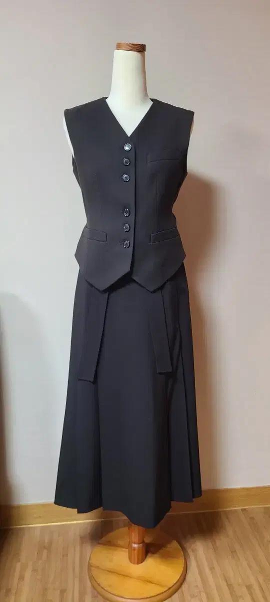 렉토 RECTO 비앙카 플리츠 드레스 원피스(xs 송혜교 착용)