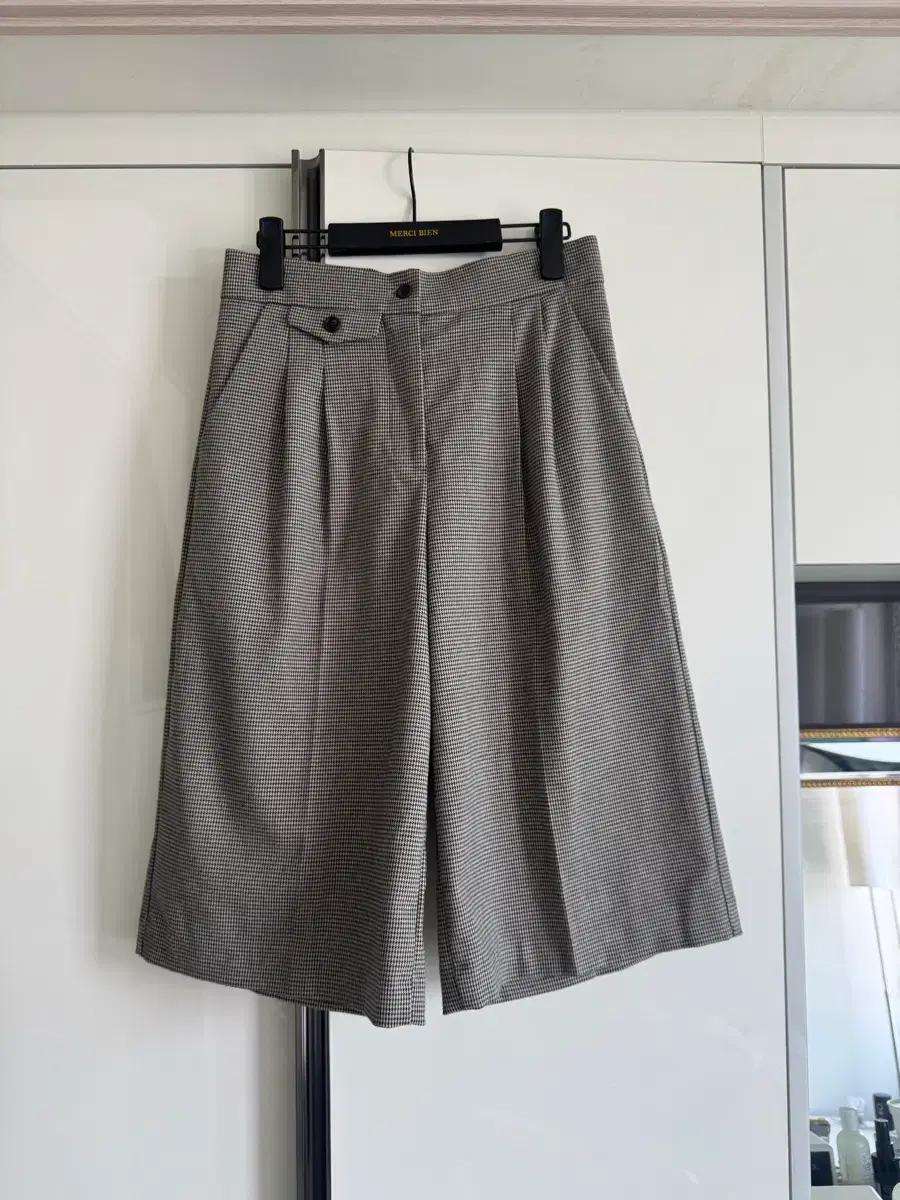 [2번 착용] 스타일난다 체크 와이드 7부 팬츠 바지 면 슬랙스 반바지