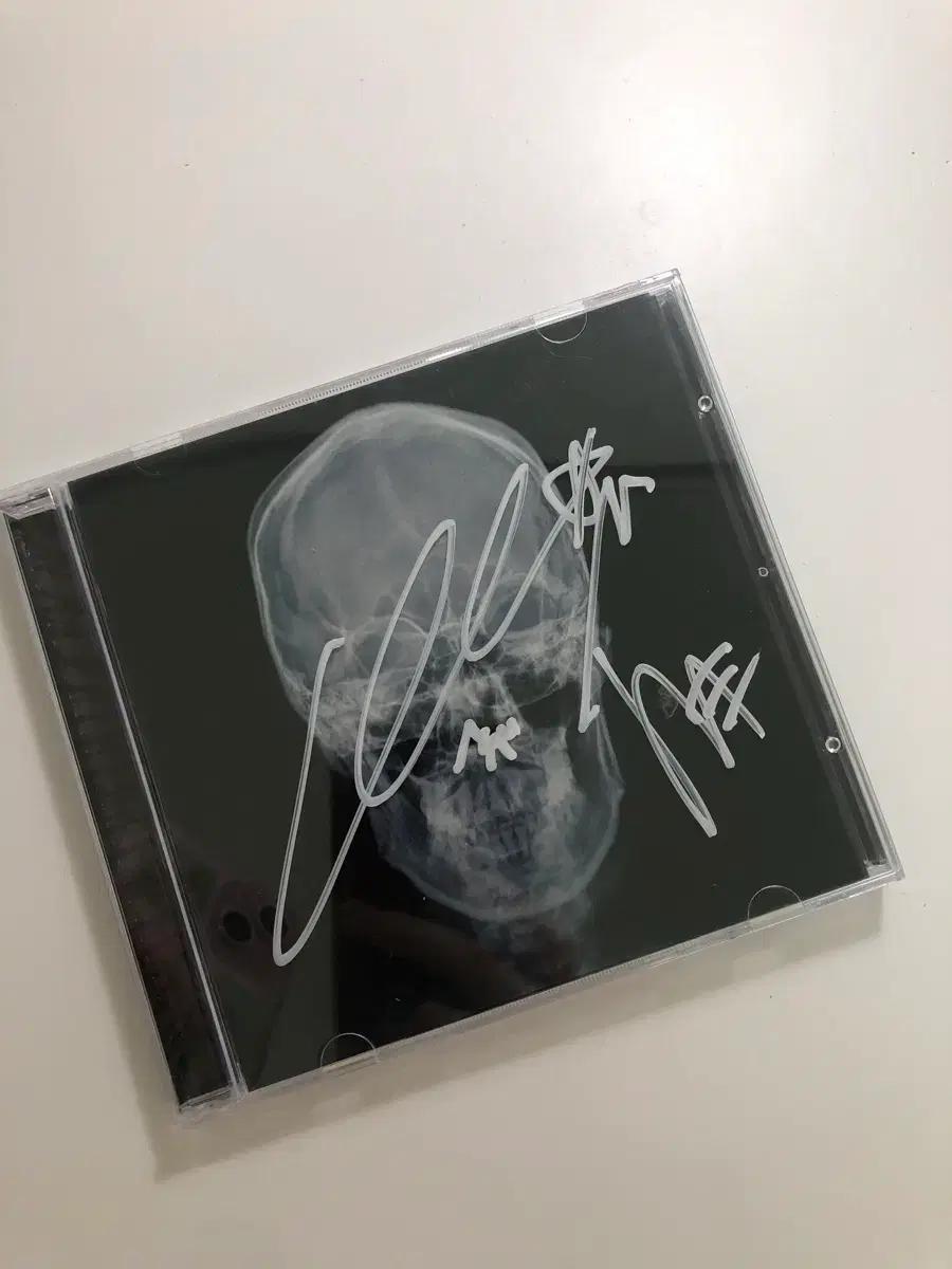 쿠기 coogie  upset 싸인 CD 앨범