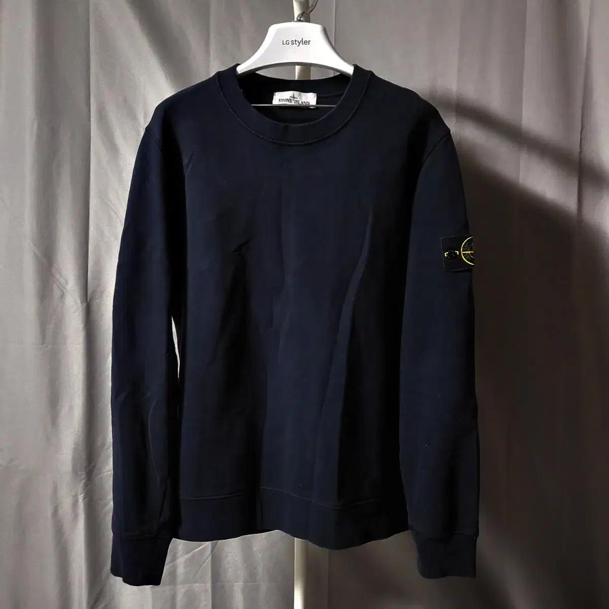 [백화점판]21FW 스톤아일랜드 맨투맨 M사이즈