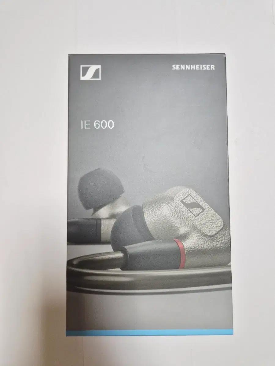 젠하이저 ie600 풀박스 신품급 팝니다.