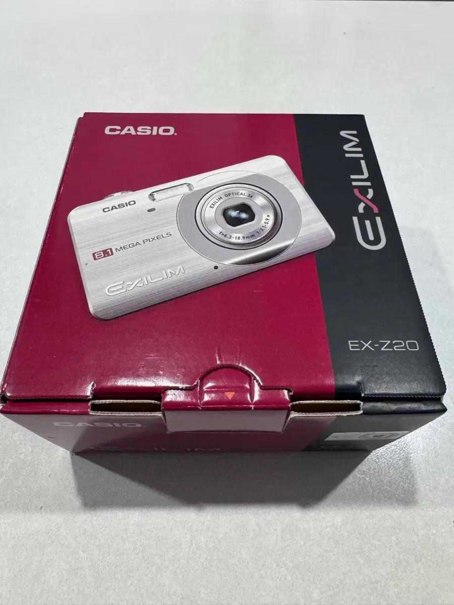 카시오 EX-Z20 엑슬림 디카(도라에몽 한정판)