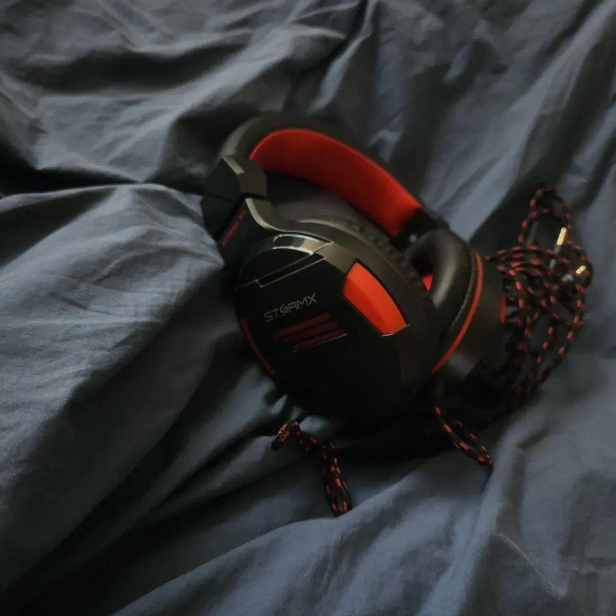 제닉스 STORMX H1 게이밍 헤드셋