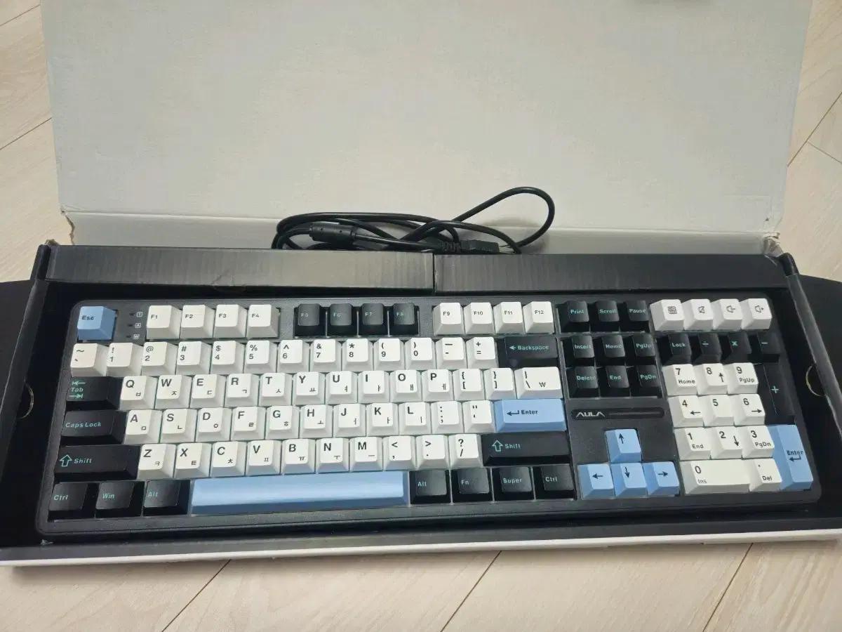 저소음 게이밍키보드 EPOMAKER AULA F108