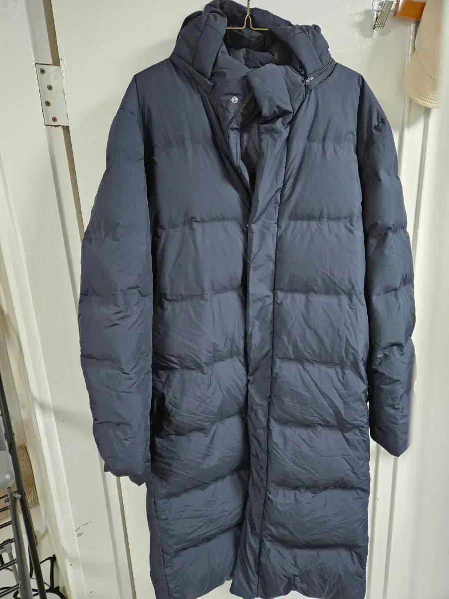 XL 유니클로 심리스다운 롱코트 롱패딩