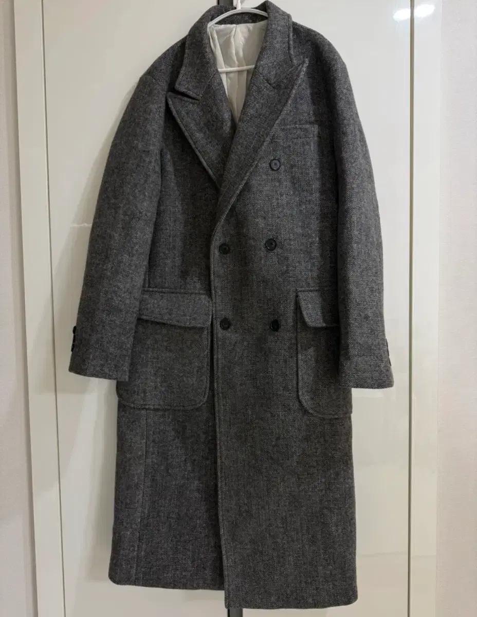 남성 헤링본 더블 롱코트