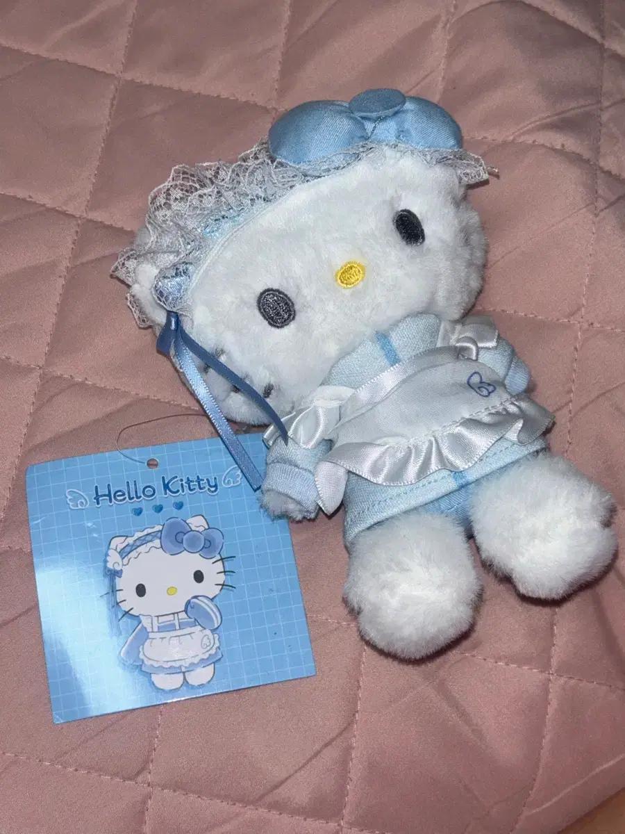 엔시티 위시 리쿠 손민수 엔젤 헬로키티 인형 판매합니다.