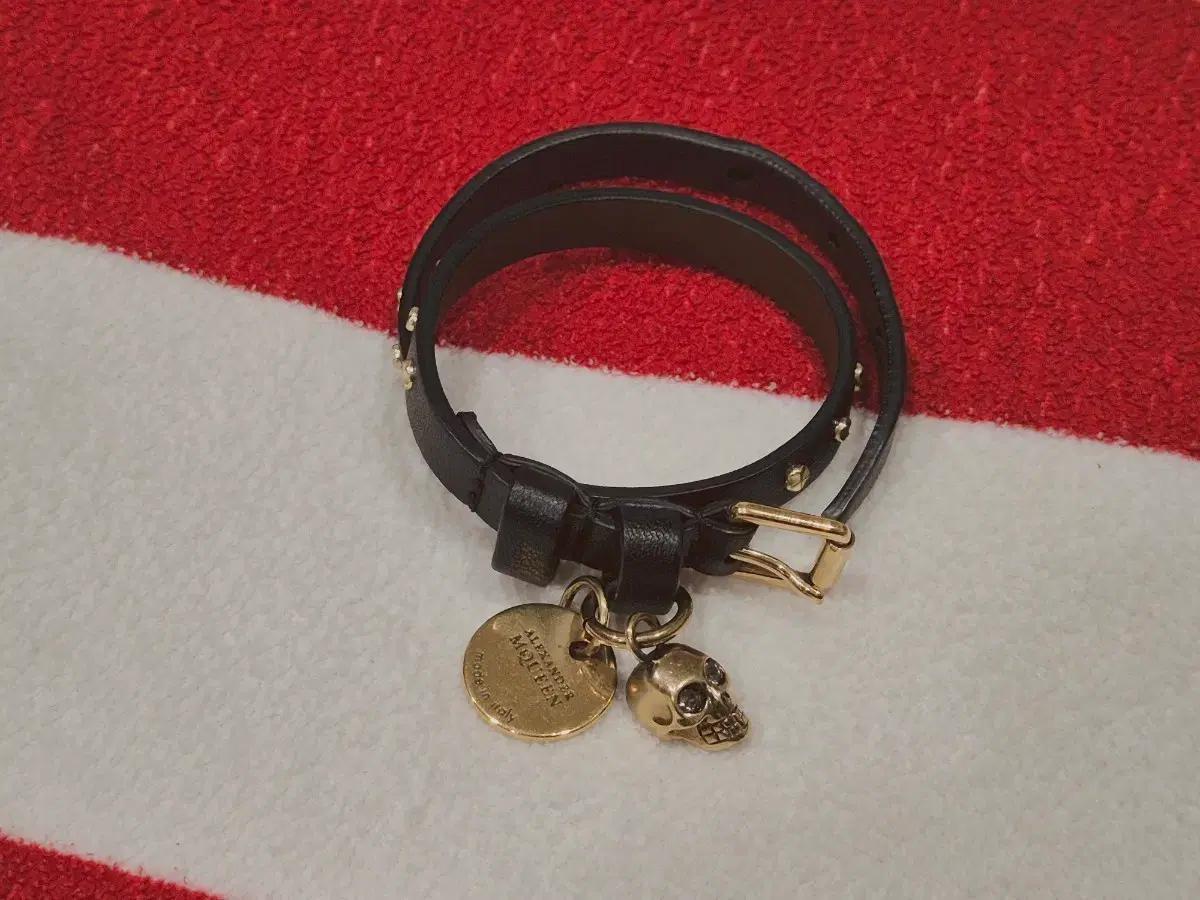 알렉산더 맥퀸 팔찌