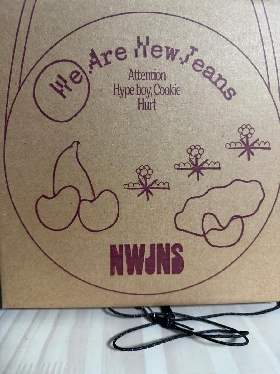 뉴진스 1집 가방앨범