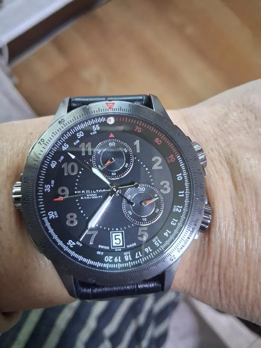 해밀턴 카키필드 크로노 시계