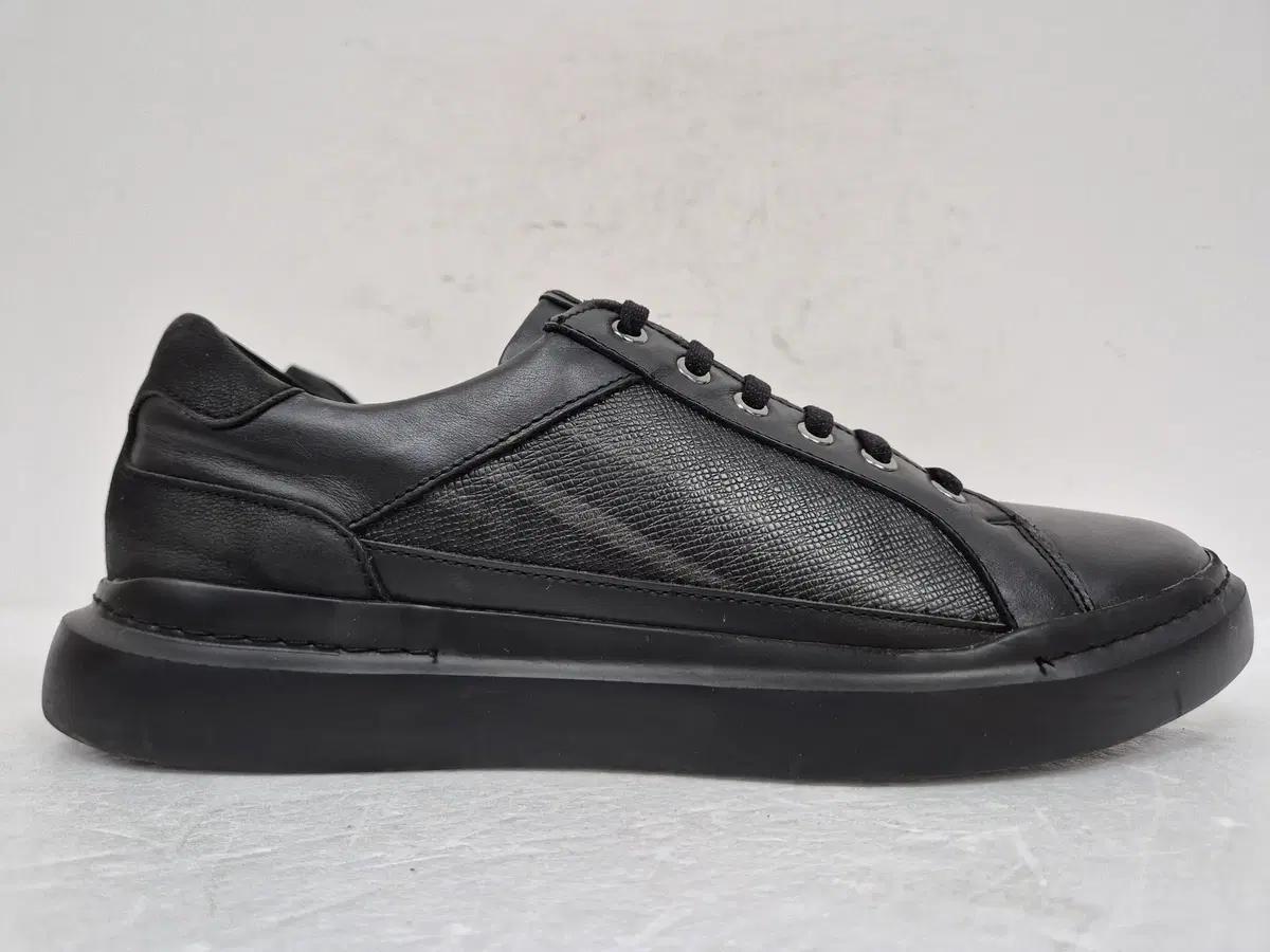 소다 남성 스니커즈 270