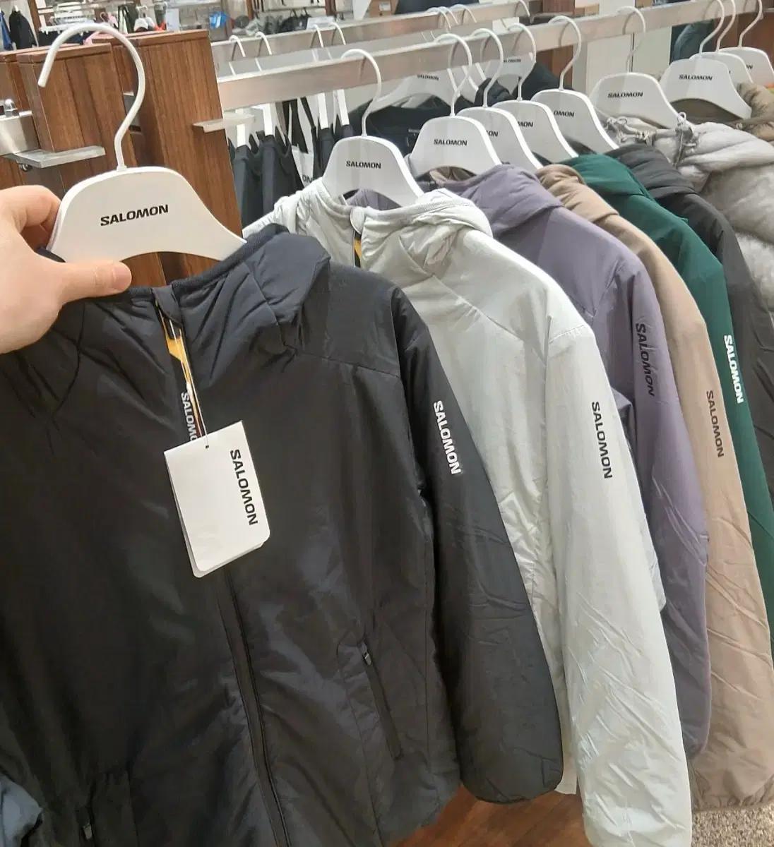 살로몬 바람막이 자켓