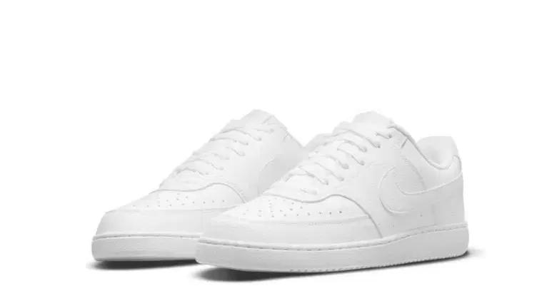 나이키 화이트 남성 런닝화