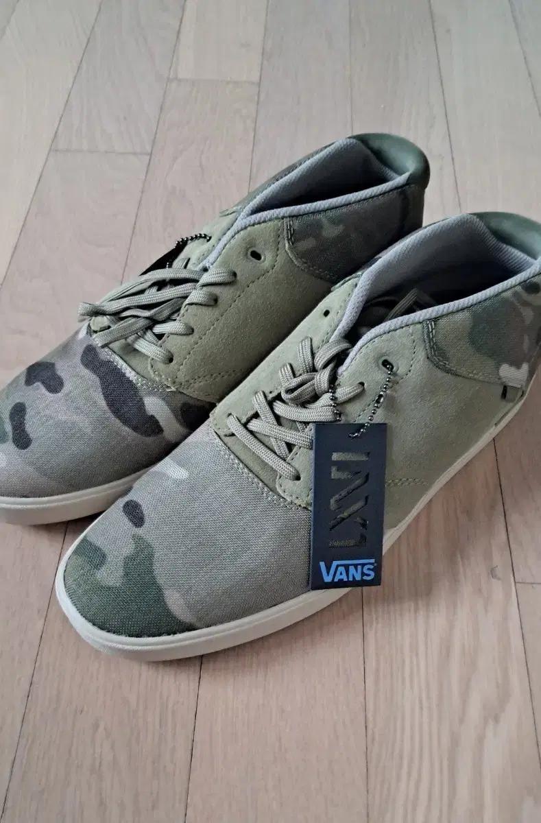 반스 남자 스니커즈 280사이즈 새상품 판매합니다!