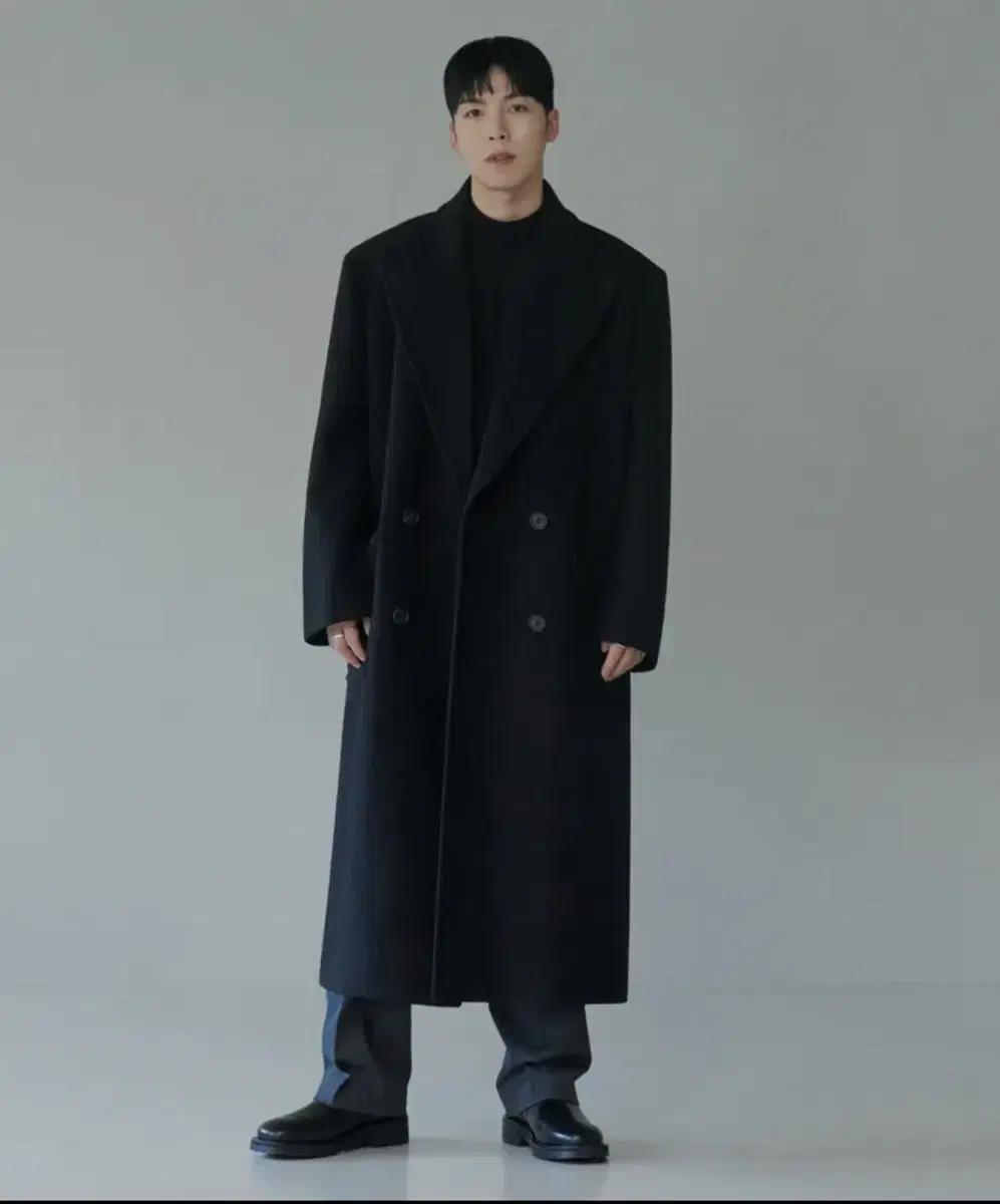 무신사 스탠다드 캐시미어 블렌드 맥시 폴로 코트