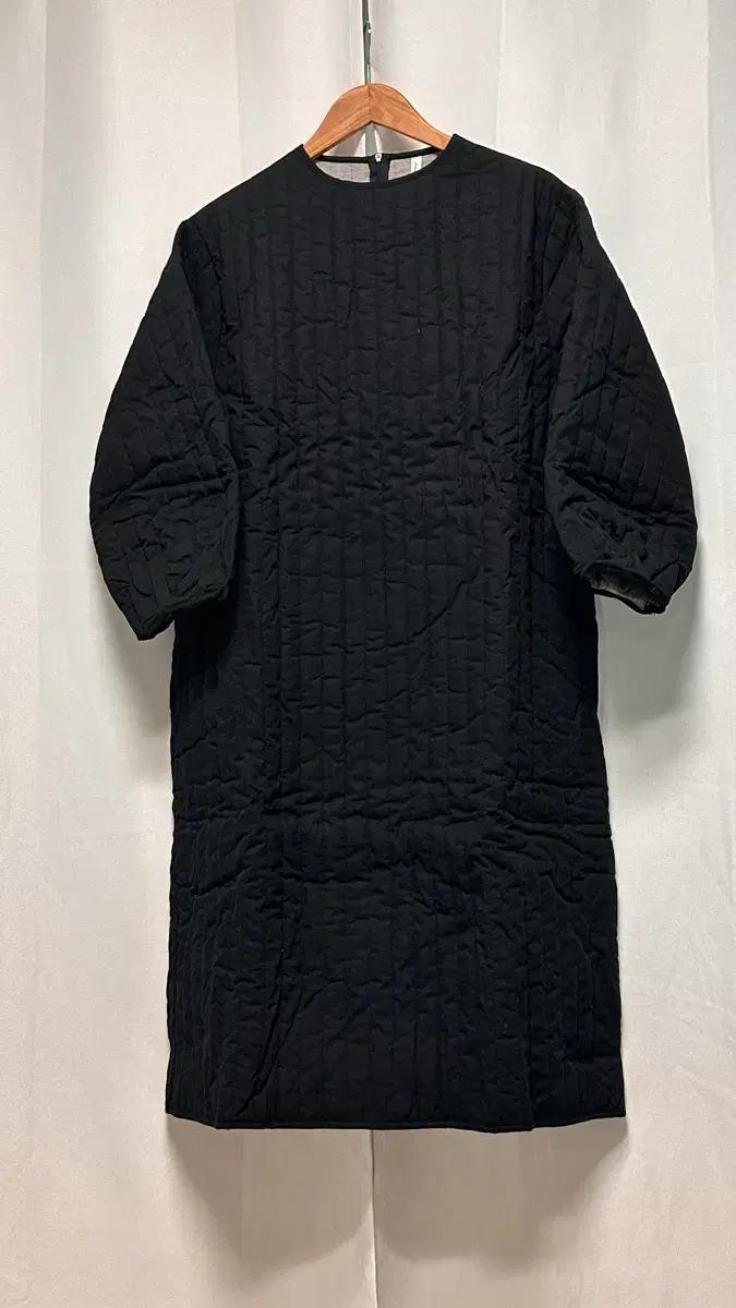 블랙 누빔 롱원피스 오버핏 퀼팅 겨울임부복 추천