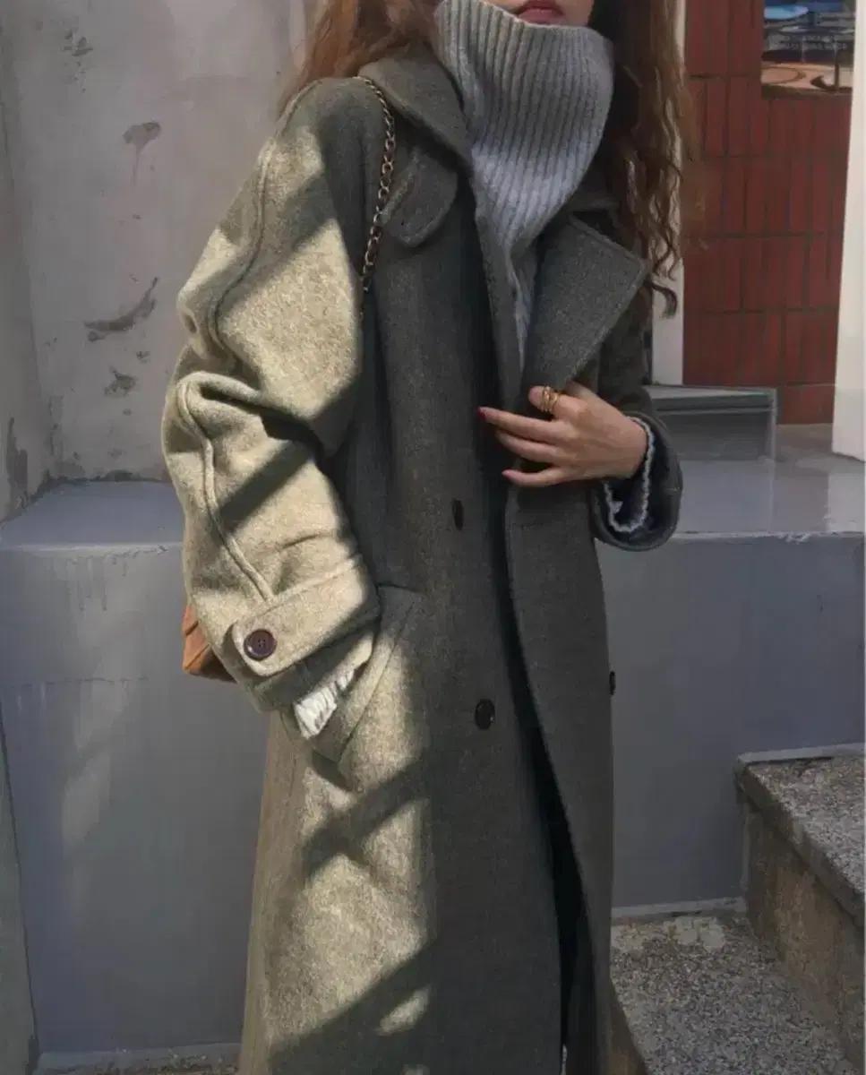 시엔느 밀스 울 더블 코트 카키