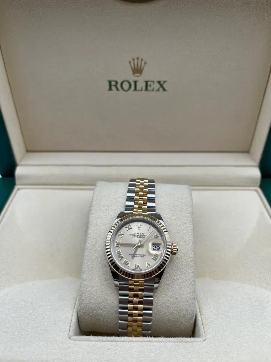 로렉스 데이저스트28 샴페인골드 로만 콤비 판매합니다