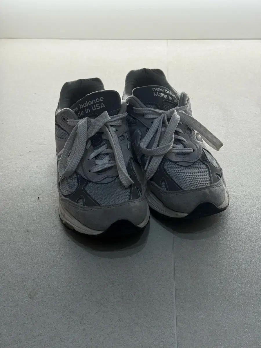 뉴발란스 993 270